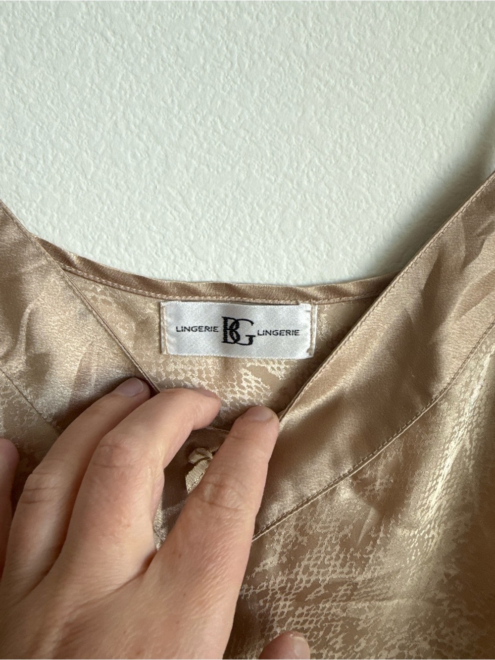Vintage BG Lingerie Champagne Satin Snake Print Slip Dress Nightgown OS - Picture 9 of 9